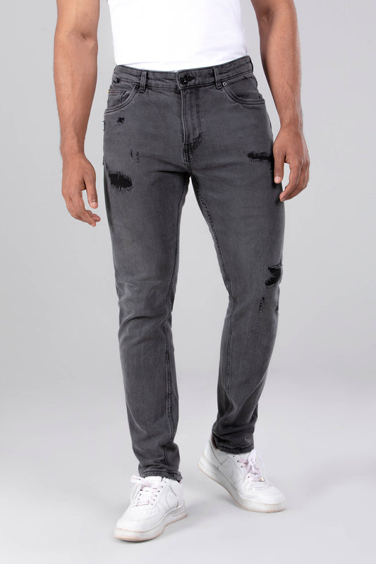 Tapered Fit Jeans