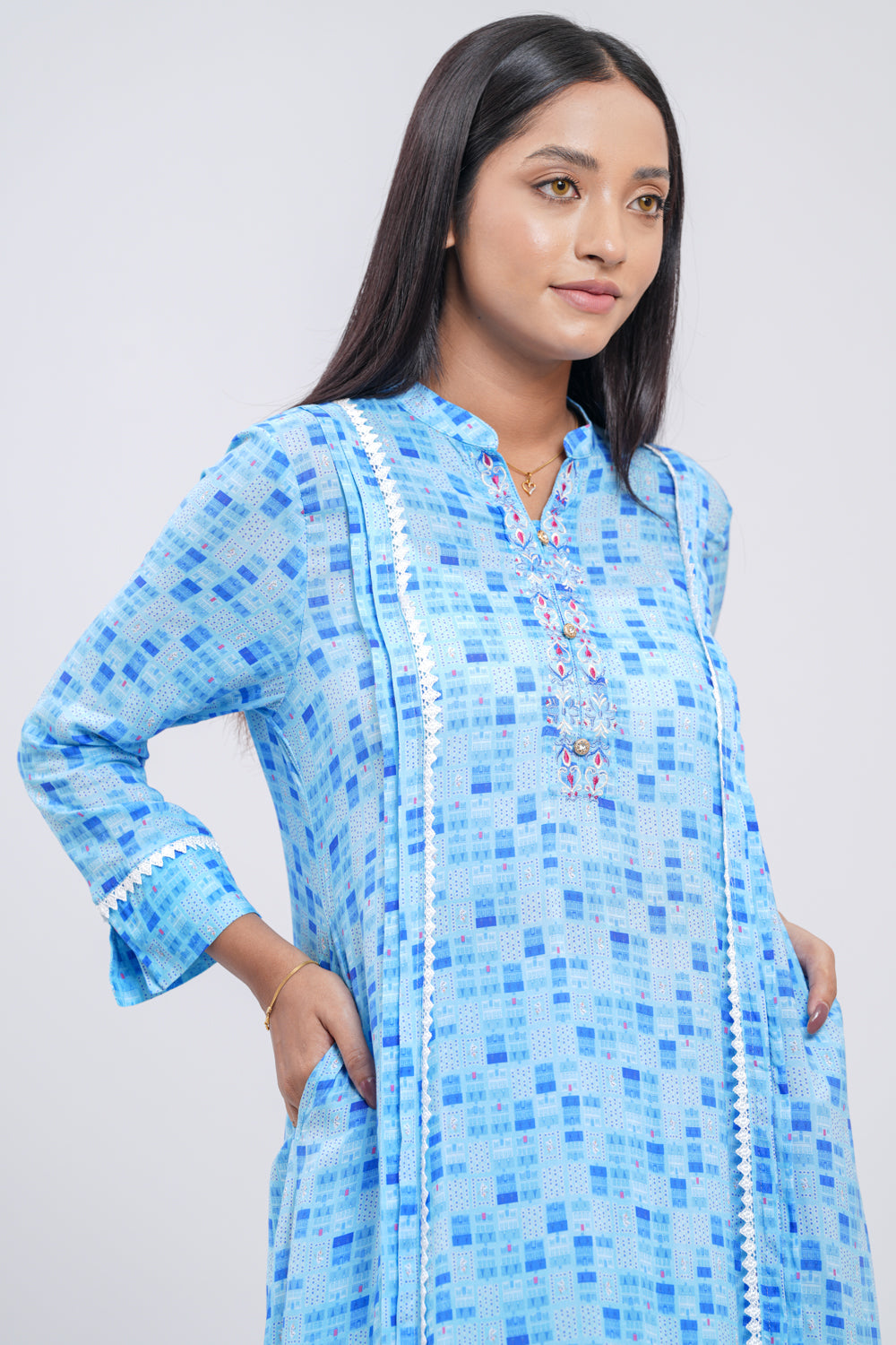 'Frozen' Themed Digital Printed Viscose Ethnic Kurta - One Piece - Disney