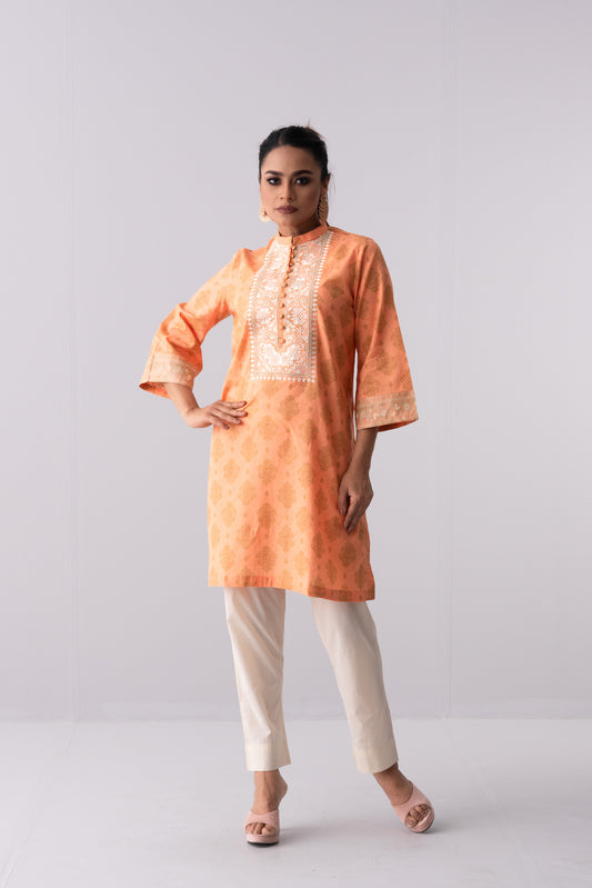 Mid-Length Embroidered Smart Fit Ethnic Kurta