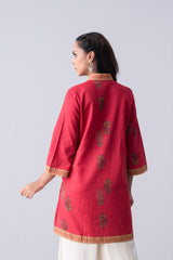 Short-Length Embroidered Relaxed Fit Ethnic Kurti