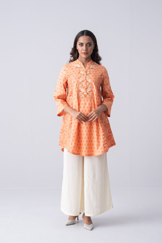 Short-Length Smart Fit Ethnic Kurti