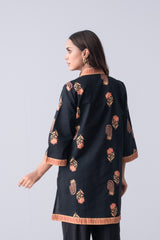 Short-Length Embroidered Relaxed Fit Ethnic Kurti