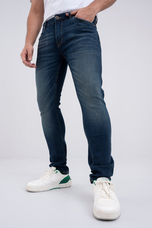 Slim Fit Dobby Jeans