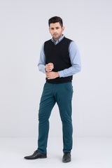 Sleeveless Solid Sweater Vest